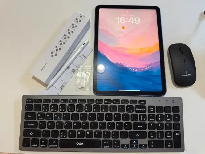 iPad 10ª Geração 256GB Azul + Caneta WB + Teclado + Mouse + Capas | Estado de Novo