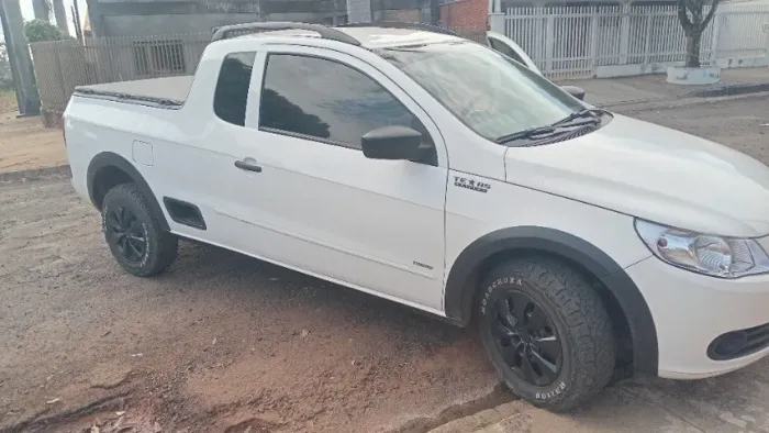 Volkswagen Saveiro 1.6 MI Total Flex 8V CE 2013