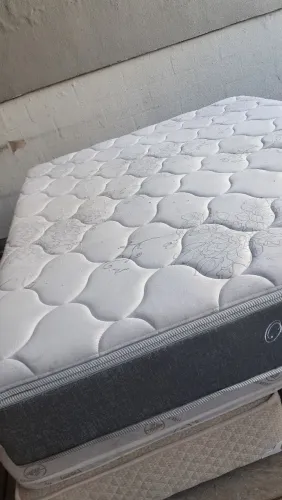 Cama Queen - Faço Entrega