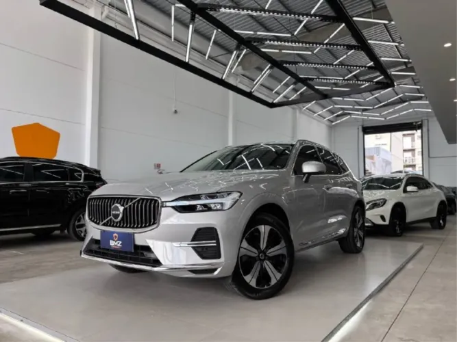 Volvo XC-60 T-8 Pol. Eng. 2.0 AWD (híbrido) 2023