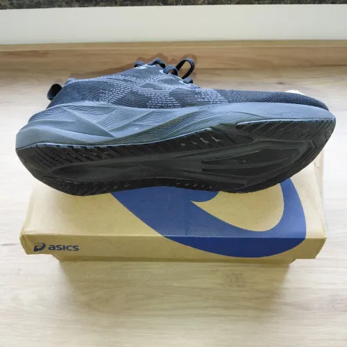 Asics Novablast 5