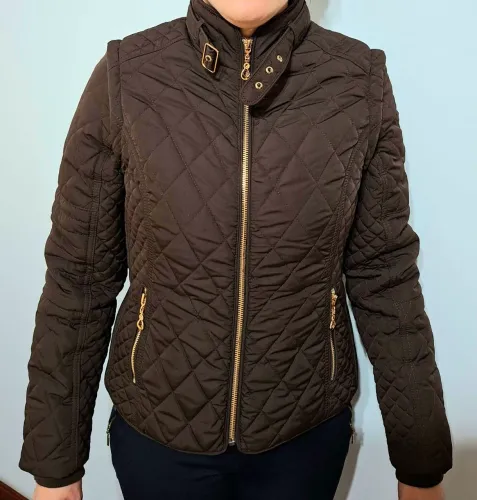 LINDO CASACO DE INVERNO QUE VIRA COLETE: ELEGANTE E VERSÁTIL