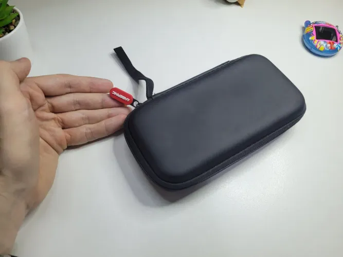 Case oficial do Anbernic RG40XX H