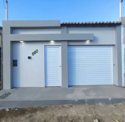 Disponível na areia branca 