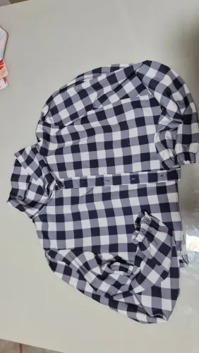 Blusa quadriculada 