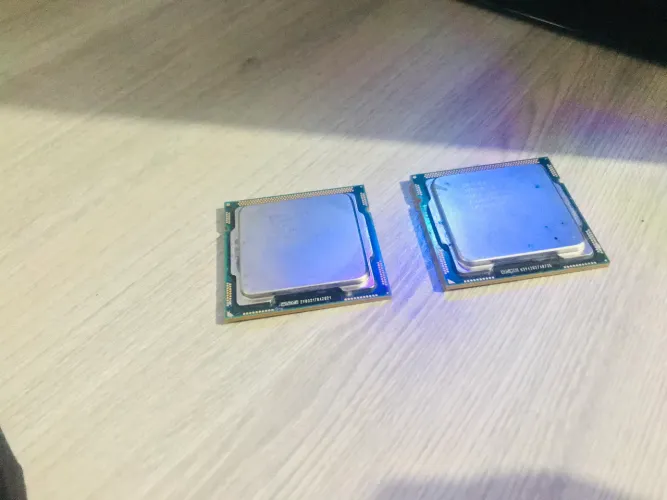 Lote 2 processadores intel 1ª geração