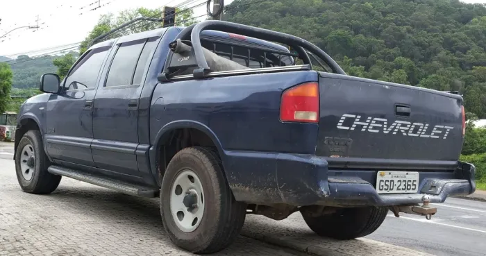 Chevrolet S10 Pick-up 2.5 4X4 CD TB MAX HST Dies. 1998