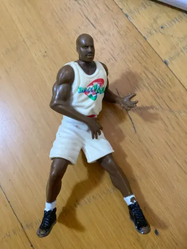Boneco antigo Michael Jordan space Jam