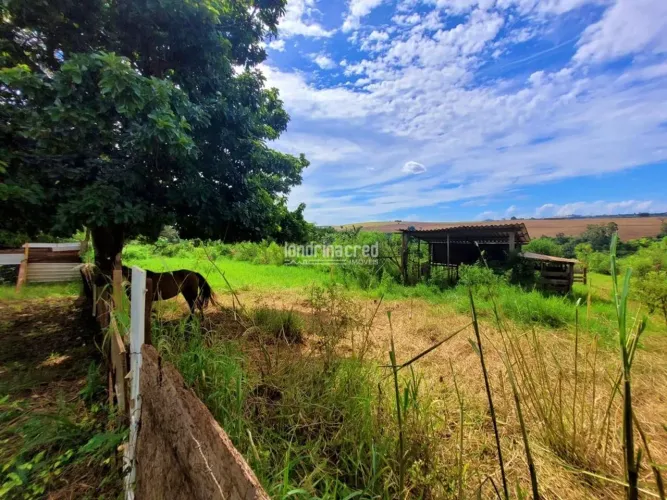 Chácara à venda 2 Quartos, 5600M², Dom Pedro I, Londrina - PR