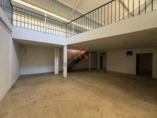 Galpão Comercial/Industrial para Aluguel no Santa Amélia Belo Horizonte