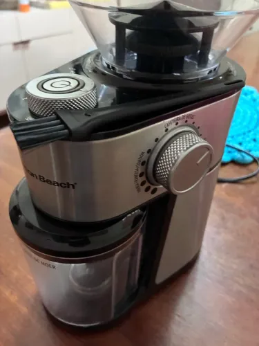 Moedor de Café Hamilton Beach em Excelente estado - 220V