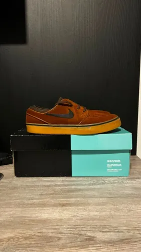 Nike SB Stefan Janoski