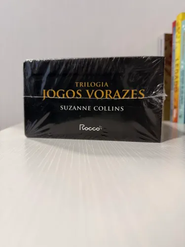 Box Jogos Vorazes de Suzanne Collins (lacrado)