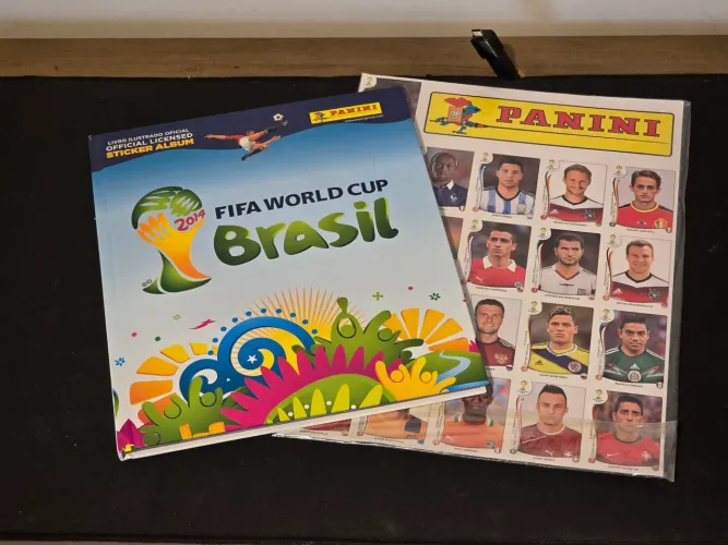 Álbum Copa 2014 (Brasil) Capa Dura Completo + Kit De Atualização De Jogadores (Lacrado)