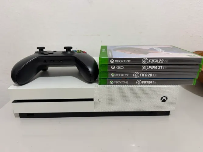 Xbox One S 1tb - Aceito Cartão