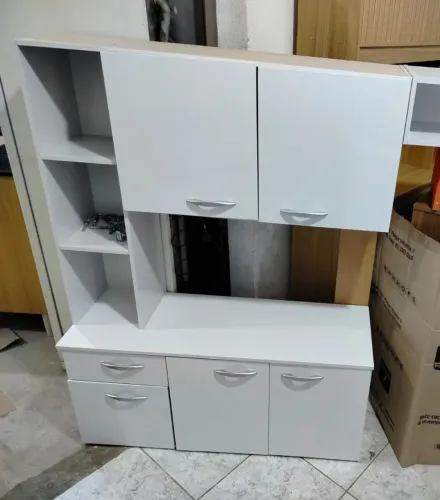 Armário de cozinha de parede novo