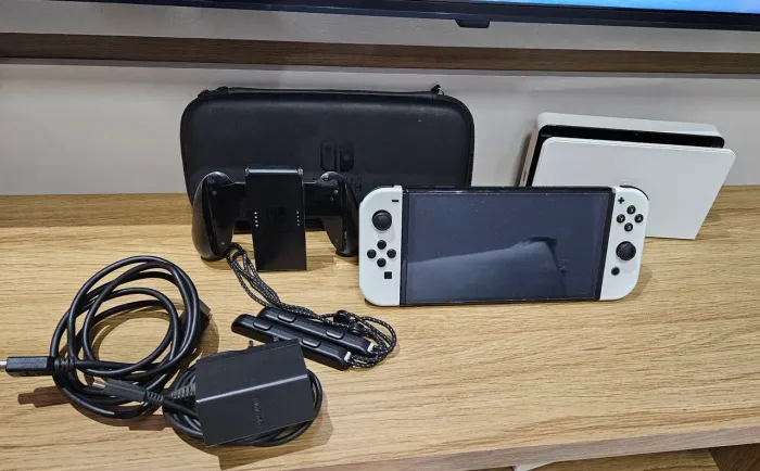 Nintendo Switch Oled 64GB
