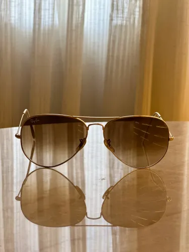 Óculos Ray-Ban Aviator Classic RB3025 original. Em ótimo estado de conservação.