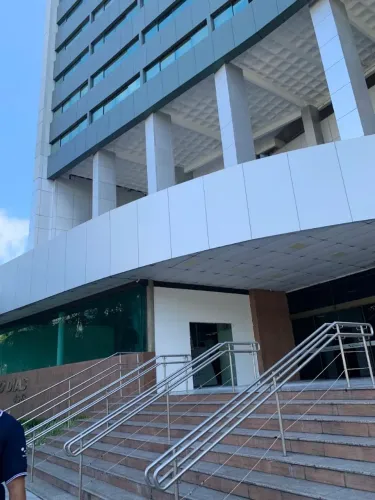 Sala Comercial no Derby - Todas as taxas incluídas
