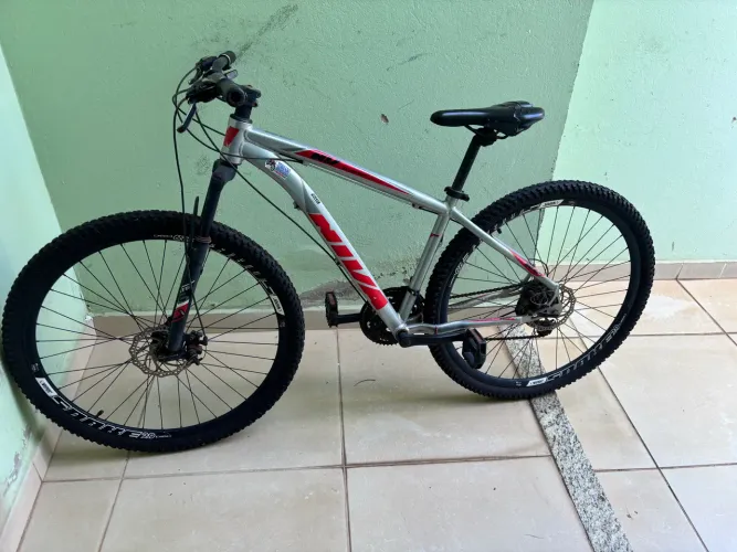 VENDE-SE BICICLETA NIVA
