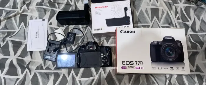 77d Canon Grip 2 baterias com caixas