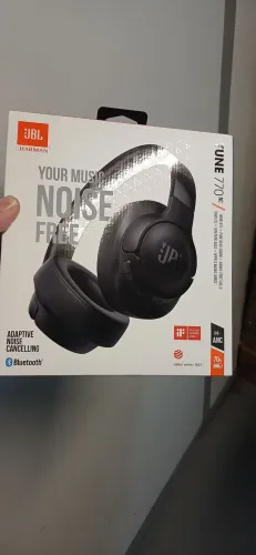 Fone JBL túnel 770 NC com cancelamento de ruido