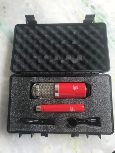 Kit Microfone Condensador Gravação MXL 550/551