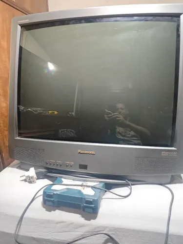 Tv em excelente estado de conservação 29 polegadas funcionando perfeitamente