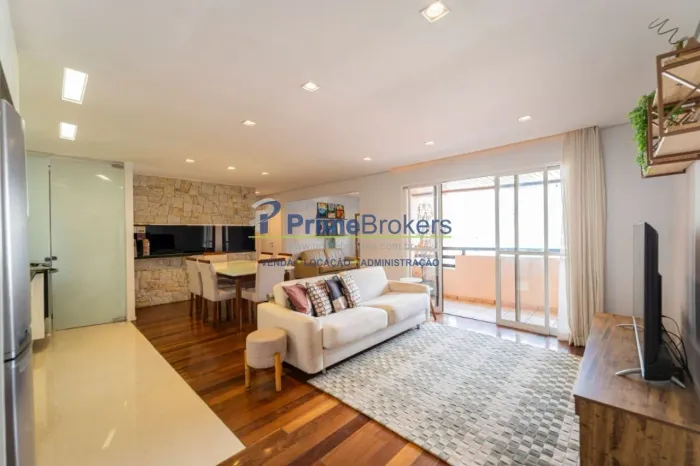 Apartamento, 84m², 3 dormitórios, 1 suíte, 2 vagas, totalmente reformado, Vila Mascote