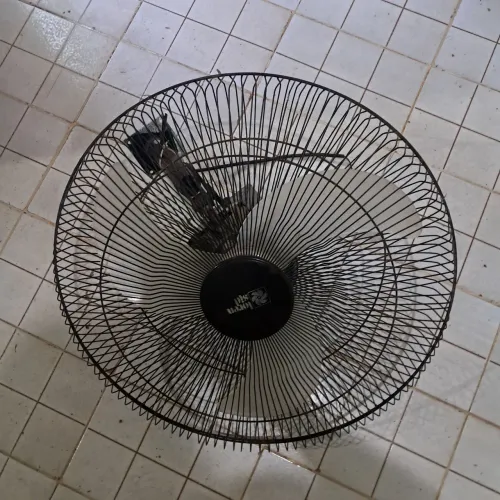 Ventilador Tufão Testo na hora em perfetas condições