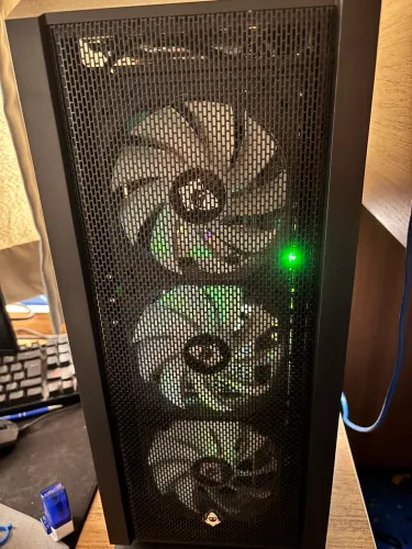 PC GAMER MENOS DE UM ANO DE USO
