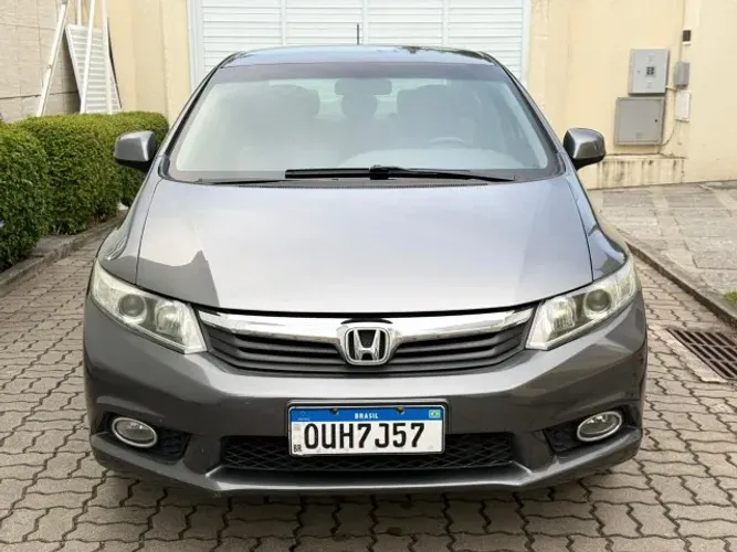 Honda Civic Sedan LXS 1.8/1.8 Flex 16V Aut. 4P 2014
