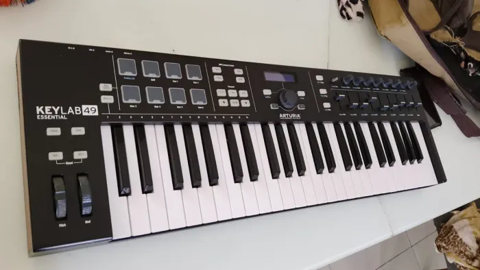 Controlador .KEYLAB 49