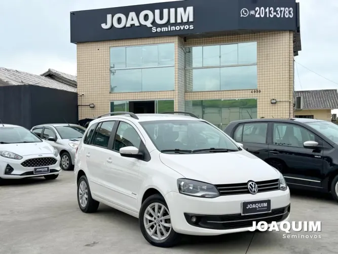 Volkswagen Spacefox 1.6/ 1.6 Trend Total Flex 8V 5P 2013