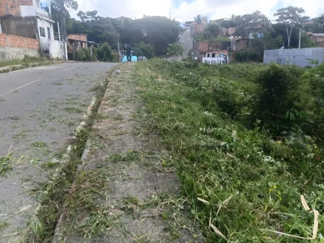 Vendo excelente lote em monte gordo camacari 