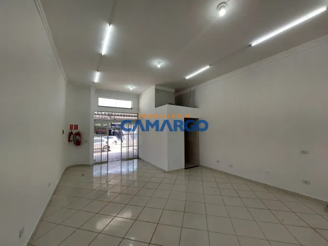 Salão Comercial / Loja para locação, 45m² por R$ 1.600,00/mês - Cidade Nova - Santa Bárbar
