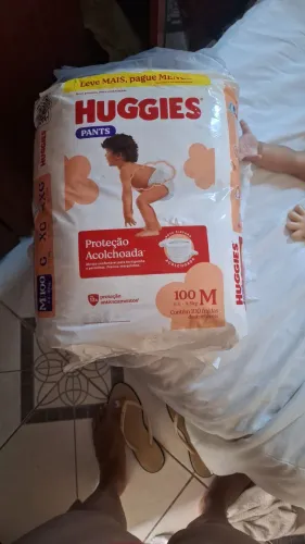 Vendo fralda m 90 reais ou troco por fralda g