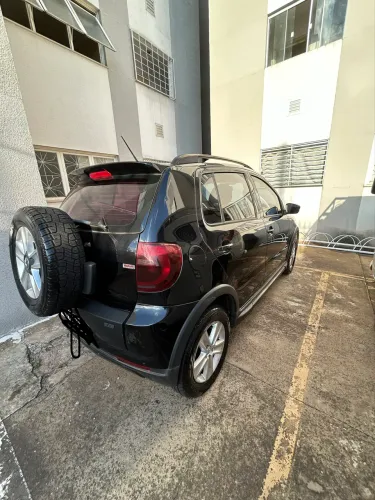 Volkswagen Crossfox 1.6 MI Total Flex 8V 5P 2011