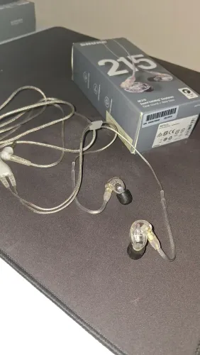 Shure SE215 transparente