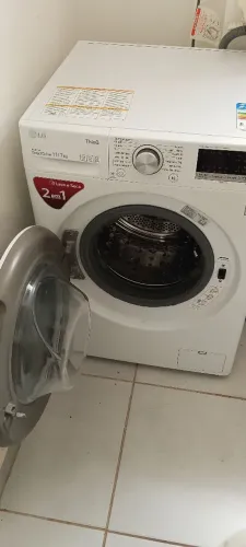 Lava e Seca LG 11Kg/7Kg Smart com Inteligência Artificial AI branca - 110v (não entrego)