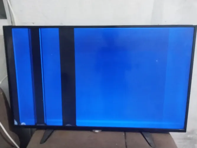 TV 43 AOC tela ruim