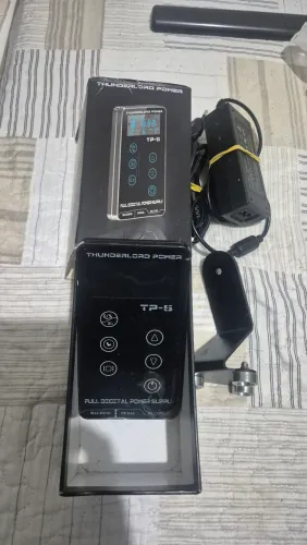 fonte digital máquina de tatuagem