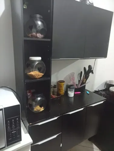 Vendo armário de parede pequeno