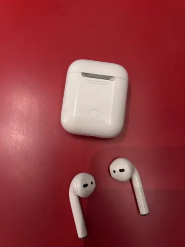 AirPods Apple (2ª Geração) Original - Perfeito Estado (Bateria ~1h)