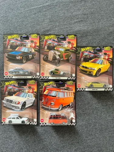 Hot wheels premium boulevard