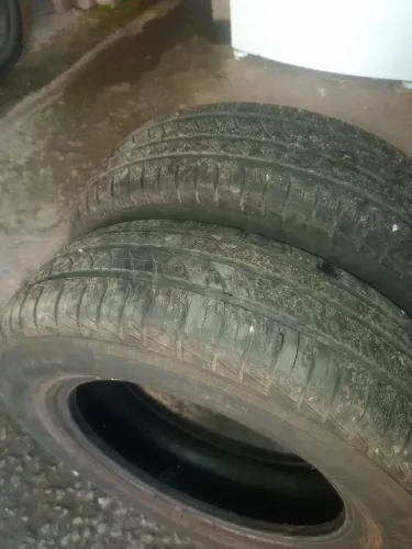 Pneu Pirelli novo aro 14