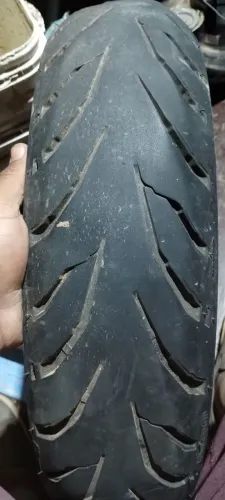 Vendo esse pneu pra moto