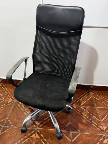 CADEIRA DE ESCRITÓRIO