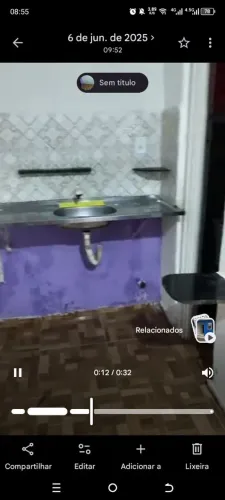 Aluga-se um Kitnet