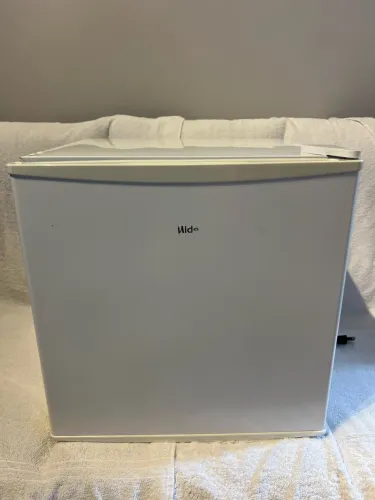 Frigobar Midea 45L